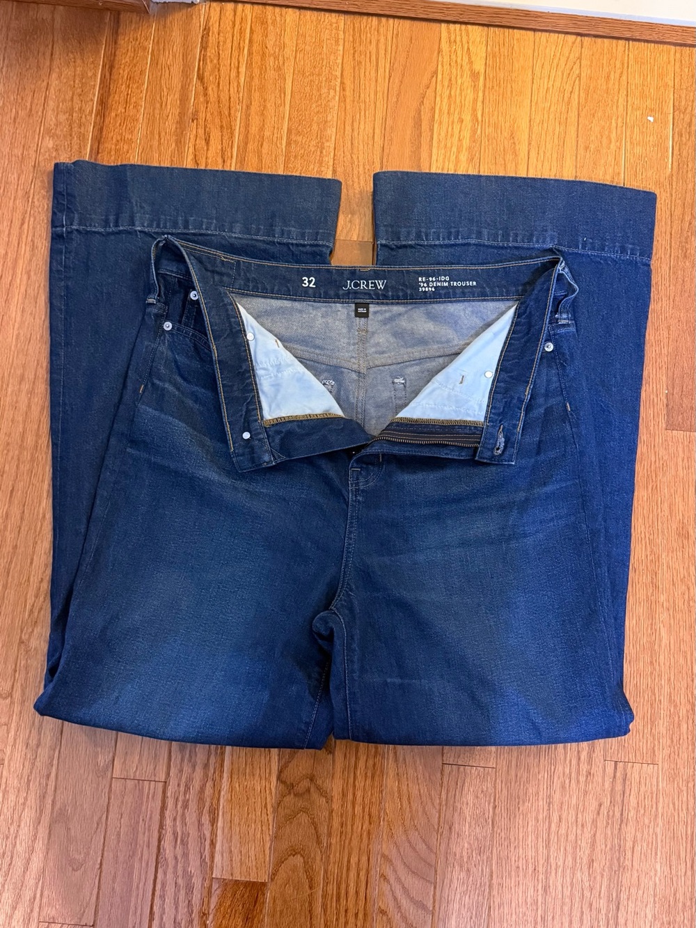 J. Crew Woman’s Indigo Relaxed Jeans Size 32” , 32” inseam and 46”length NWOT